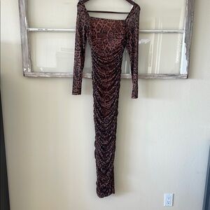 VENUS Red Ruched Long Sleeve Bodycon Dress